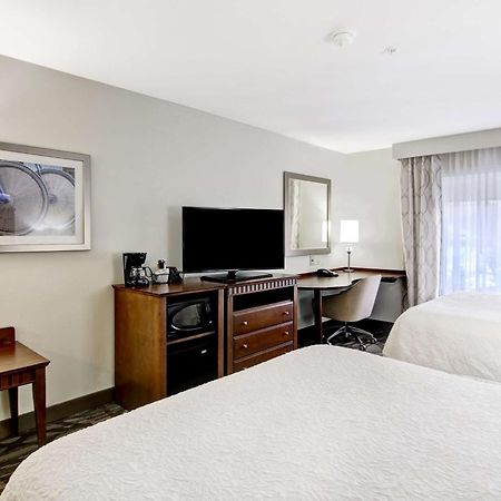 Hampton Inn & Suites סאינט ג'ון מראה חיצוני תמונה