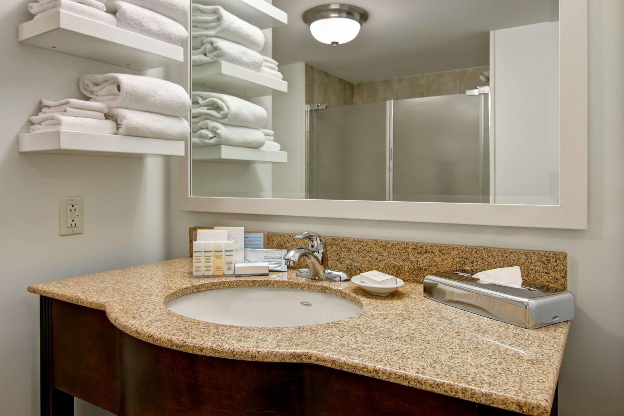 Hampton Inn & Suites סאינט ג'ון מראה חיצוני תמונה